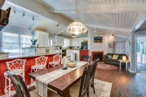 Waterfront Lake Hartwell Vacation Rental with Dock!